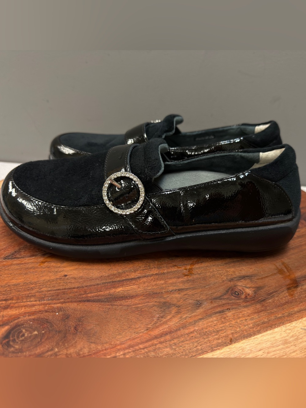 Vita (Vita Italy / Vita Flex-style comfort line) slip-on loafers